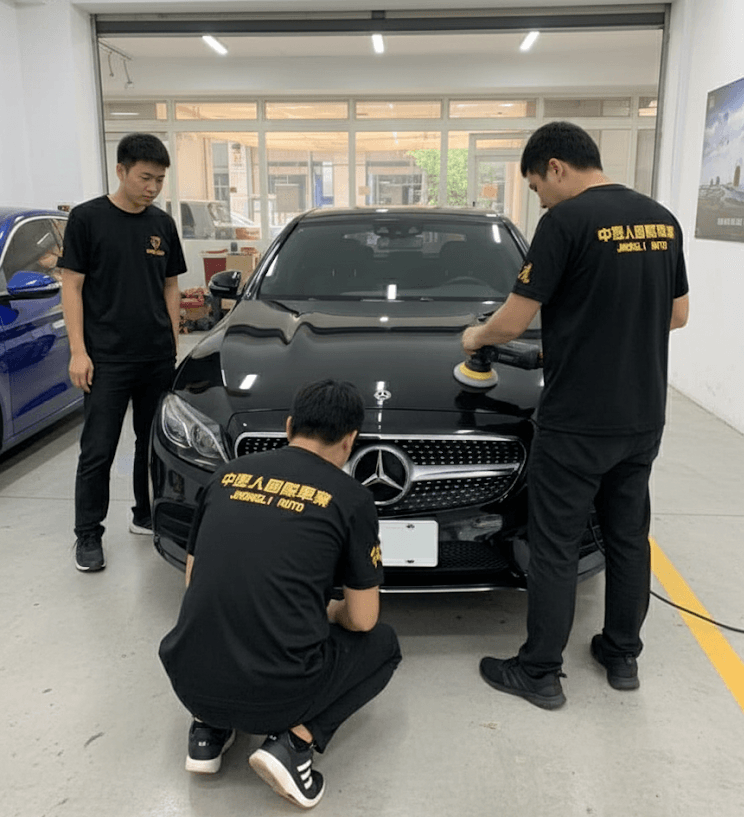 頂級鍍魔汽車美容團隊服：把「預約制 × 無塵施工 × 到府更便利」穿成第一眼的專業